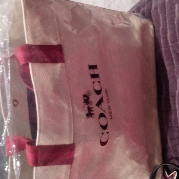 Coach Canvas bag/ tote - Picture 2 of 13